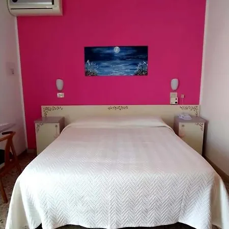 Astor 3*